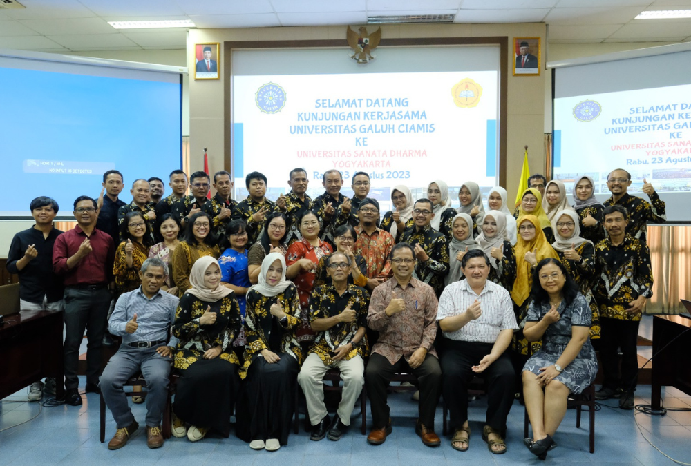 External Benchmarking Universitas Galuh bersama FKIP Universitas Sanata Dharma