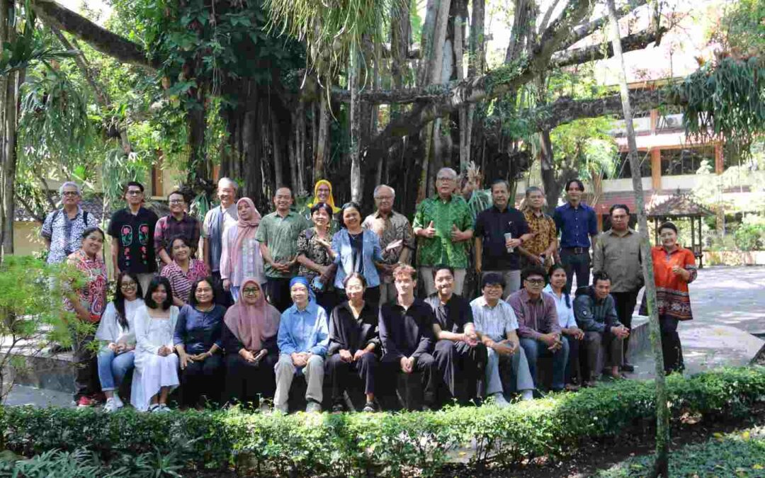 Program Studi Magister Kajian Budaya Pertahankan Akreditasi Unggul
